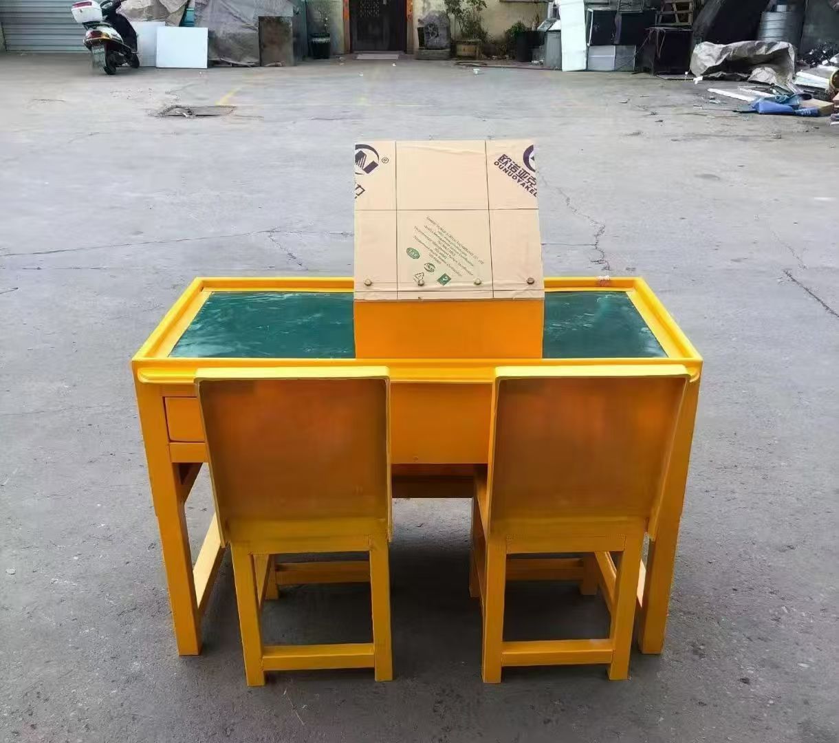 绥中防静电导通桌井下煤矿火工品发放桌:危险品流转的安全守护者